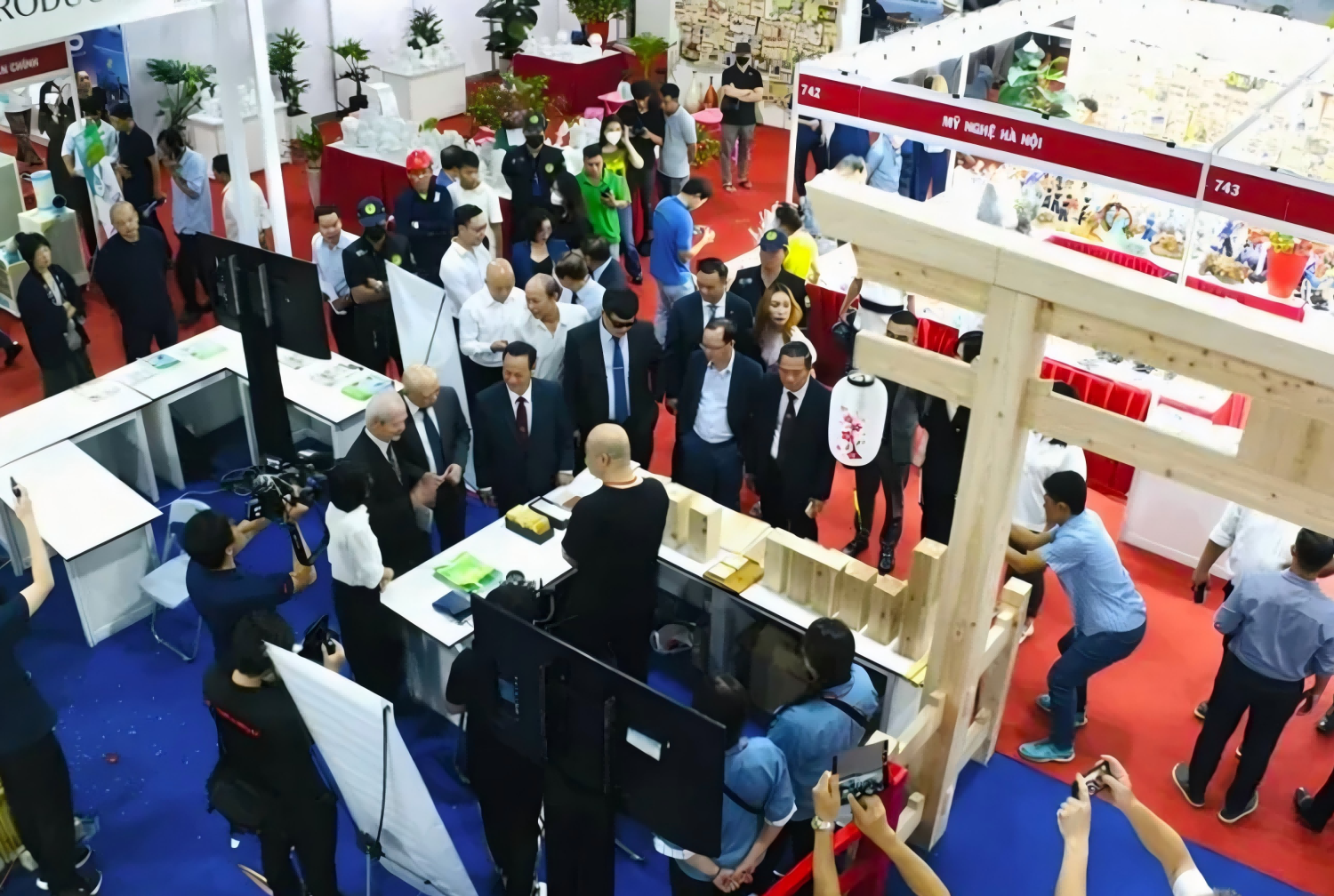 越南建材(1) 越南建材(1)